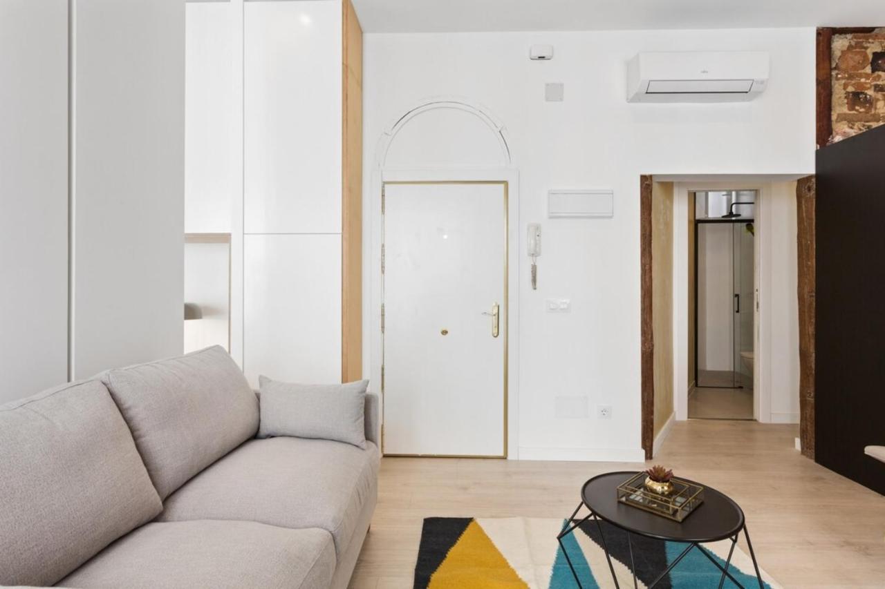 Modern 1 Bedroom Apartment Near Lavapies Мадрид Екстериор снимка