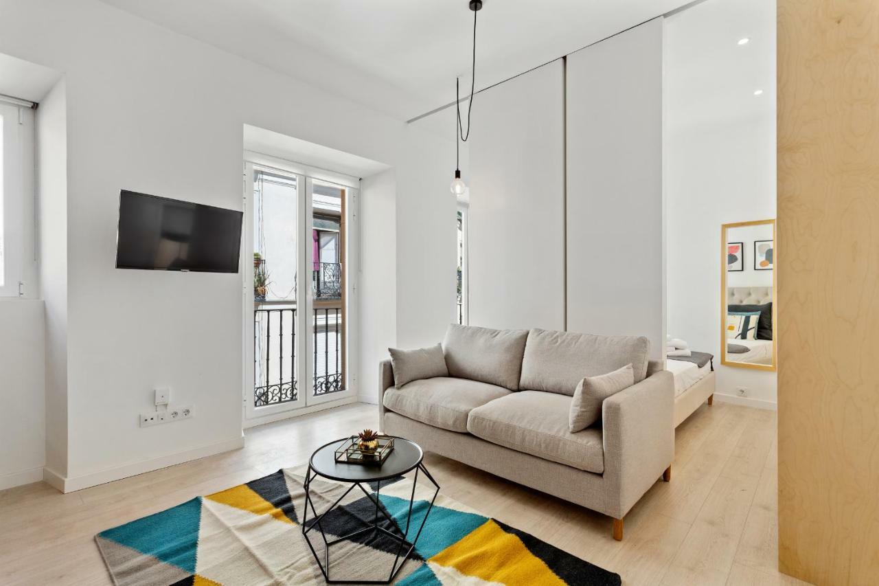 Modern 1 Bedroom Apartment Near Lavapies Мадрид Екстериор снимка